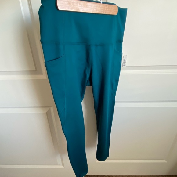 NWT Core 10 Leggings - Picture 1 of 5